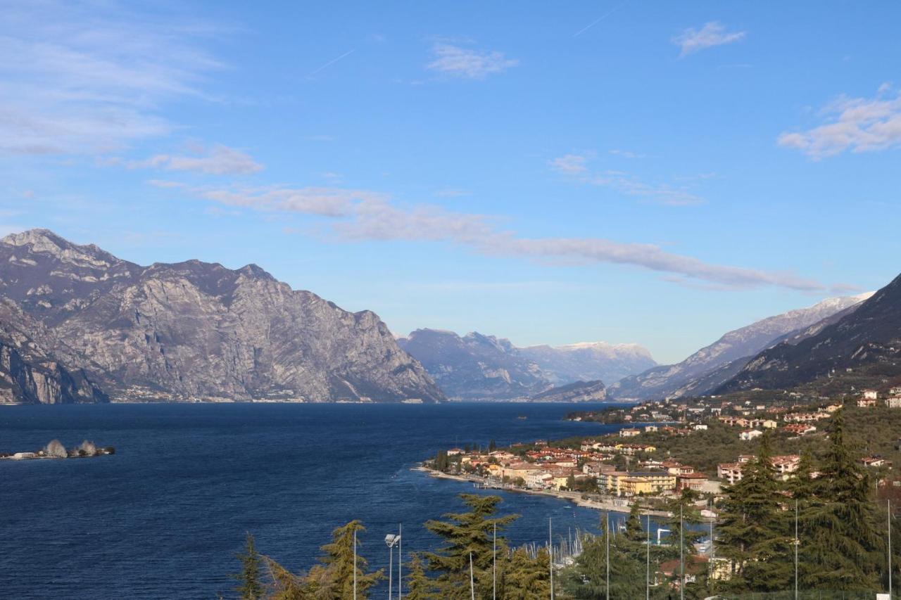 Le Due Terrazze Villa Brenzone sul Garda Esterno foto